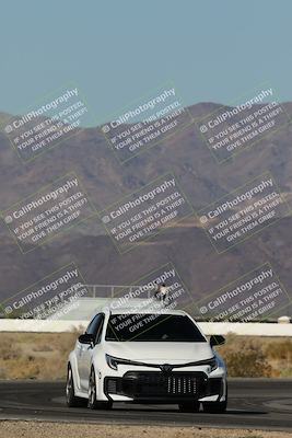 media/Oct-24-2025-Doghouse Garage (Fri) [[783d2ff07a]]/5-Beginner/Session 1 (Follow the Leader)/